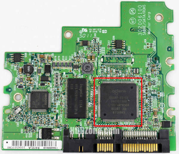 040121300 Maxtor PCB Main Controller IC Number