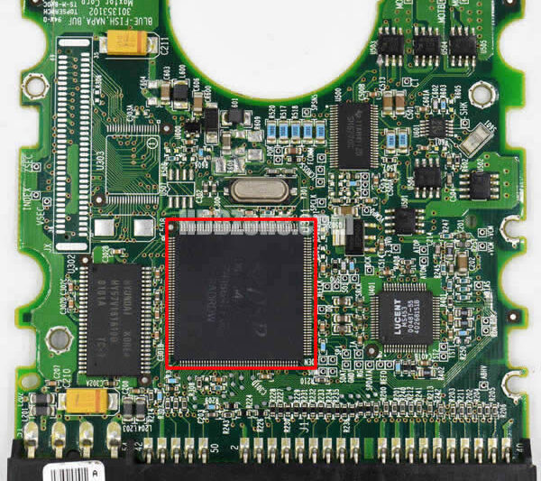 040104200 Maxtor HDD Printed Circuit Board (PCB)